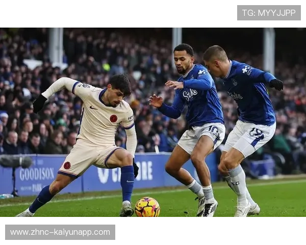 切尔西杰克逊原地摆脱扫射破门自信回归